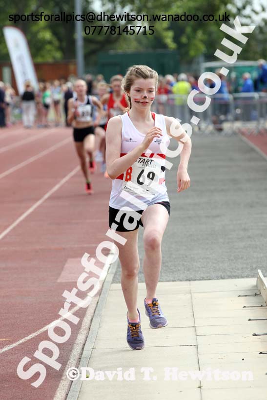 Girls under-15s, Northern Road Relays, Blackpool. Photo: David T. Hewitson/Sports for All Pics